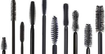 What type of mascara brush is the best?